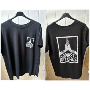 T-Shirt Namste-schwarz
